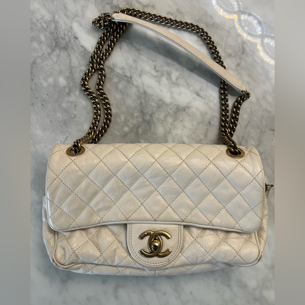 Chanel Flap Bag | Shoulder | Dark White